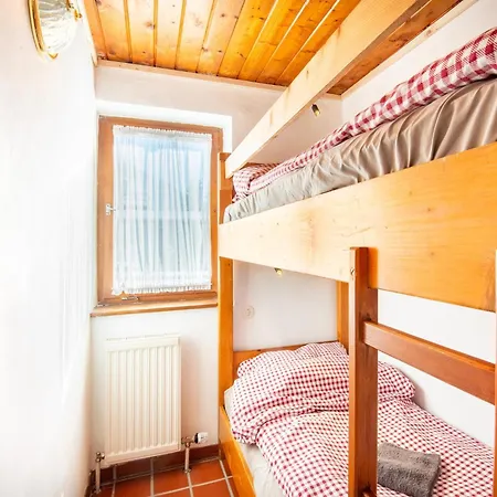 In St Johann Near Slopes, Cleaning Included Semesterbostad *